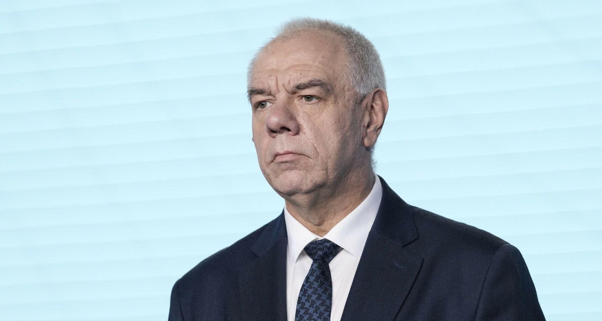 "Żadnej afery nie było". Sasin o sprzedanej działce pod CPK