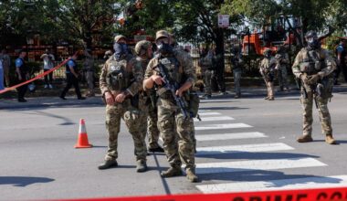 Gov. JB Pritzker says Texas National Guard being deployed to Illinois