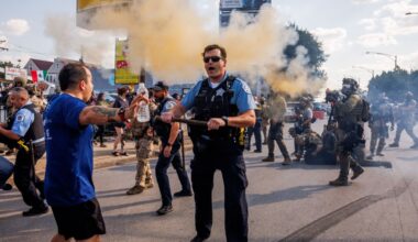 Chicago police try to do jobs, follow orders during aggressive 'blitz'