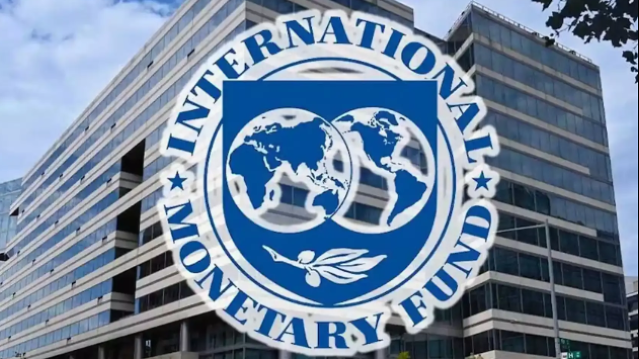 IMF Sees Resilient Global Economy Amid Geopolitical, Social Risks