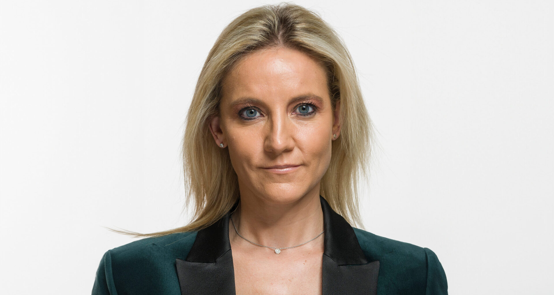 UDC Suisse - Stop au pillage fiscal : défendons notre prospérité !