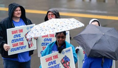 US government faces brain drain as 154,000 federal workers exit this week