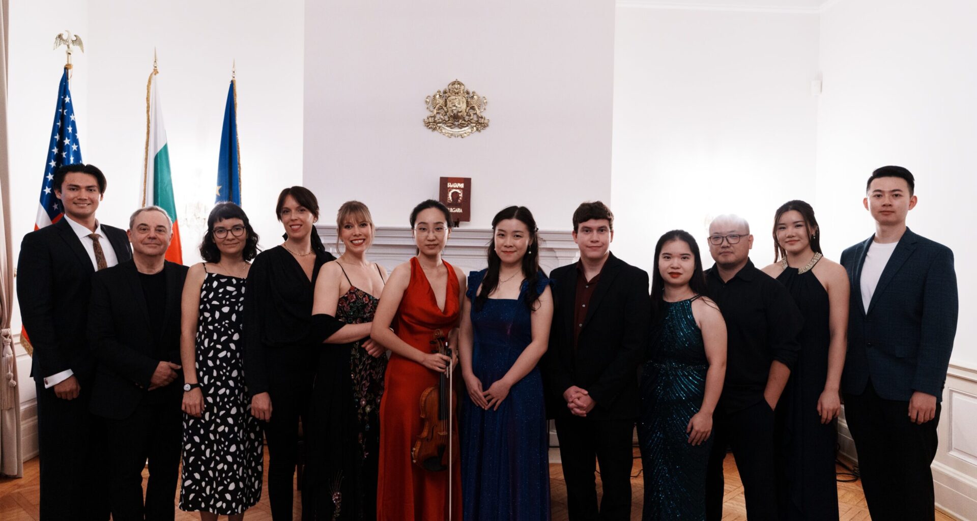 Musicians dazzle Bulgarians; Luxembourg gets new monarch