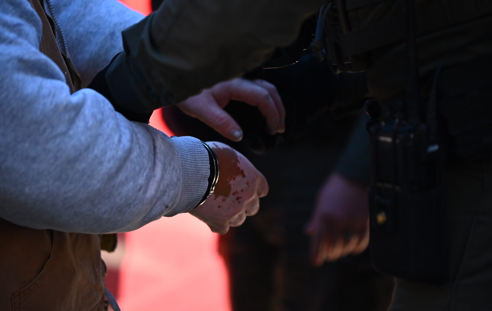 Federal Agents Target Chicago Street Vendors, Day Laborers During Trump Administration's Immigration Blitz