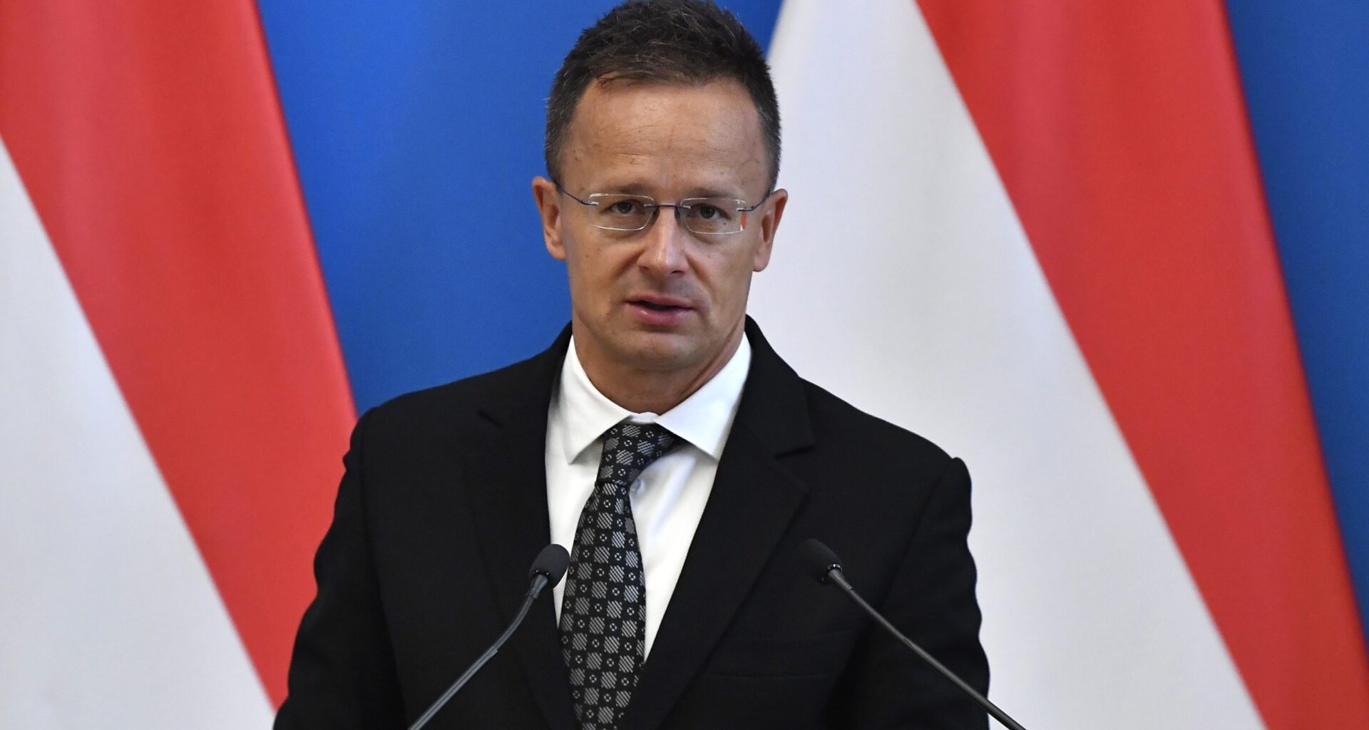 Szijjártó Péter közölte: Magyarország akár pert is indíthat, ha az EU-ban betiltják az orosz energiát