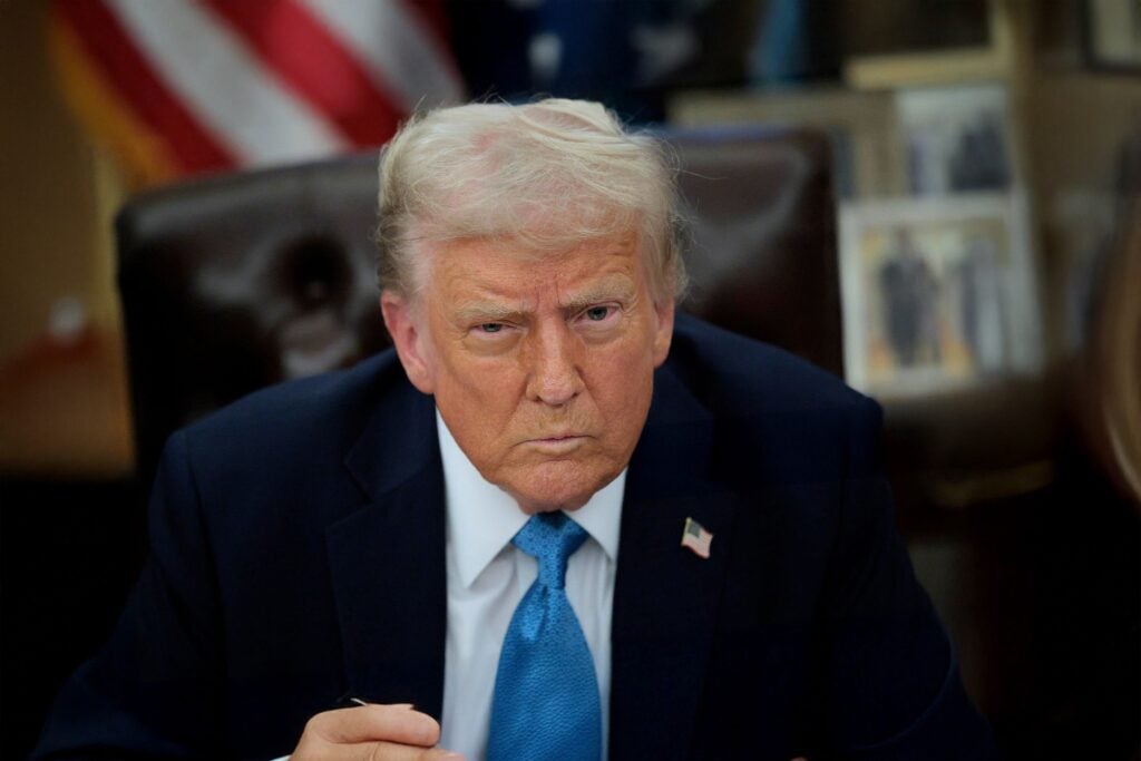 Trump Freezes Out Moscow, Full Sanctions Slapped On Russian Oil Giants Rosneft And Lukoil — Crude Oil Futures Surge