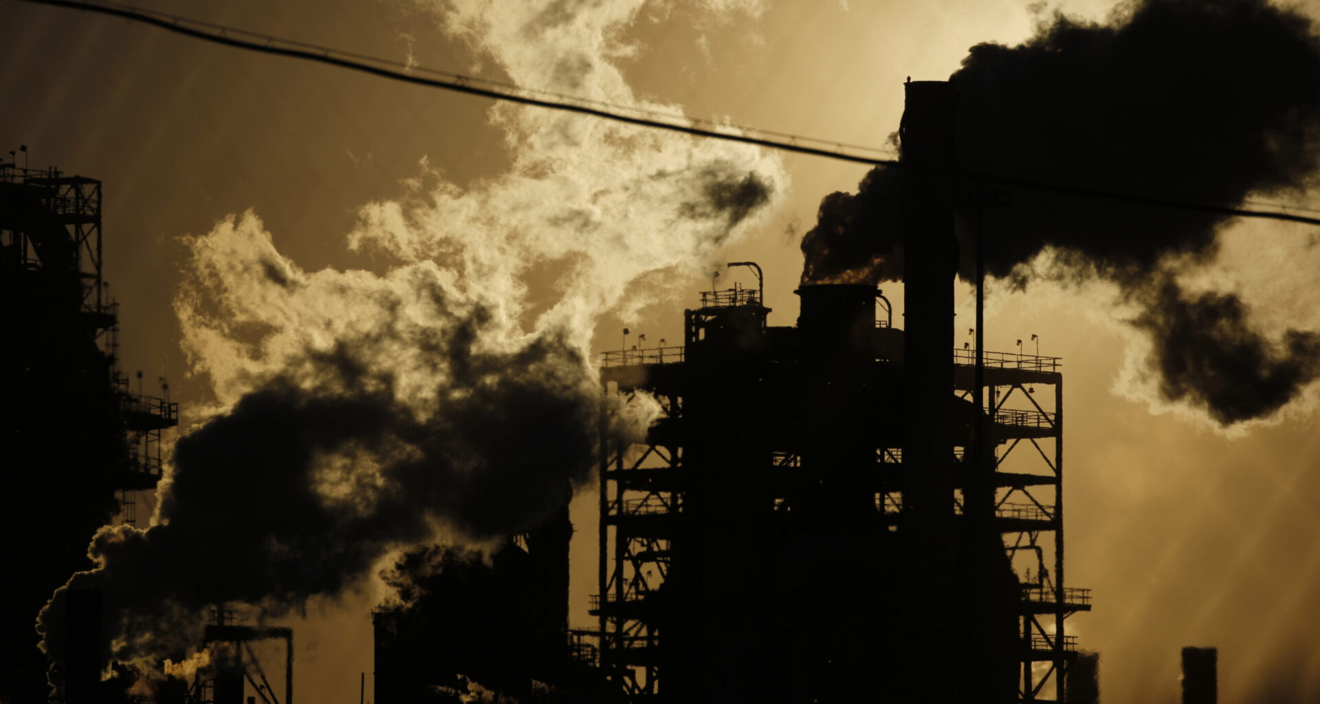 Why Big Oil Is Asking EPA Not to Cut its Polluter Reporting Program