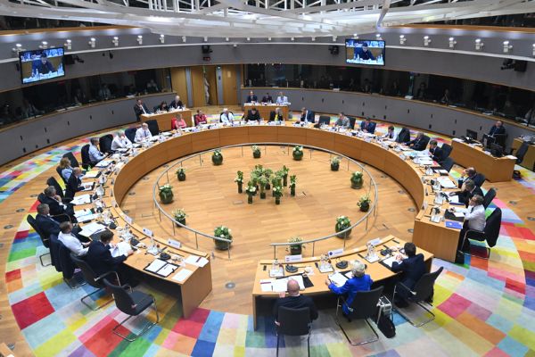 New EU sanctions targeting Russia's shadow oil fleet and LNG imports