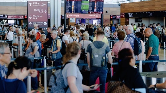 Azerbaijan and Turkey record dip in Indian tourists (Representative image/AP) Azerbaijan and Turkey record dip in Indian tourists (Representative image/AP)