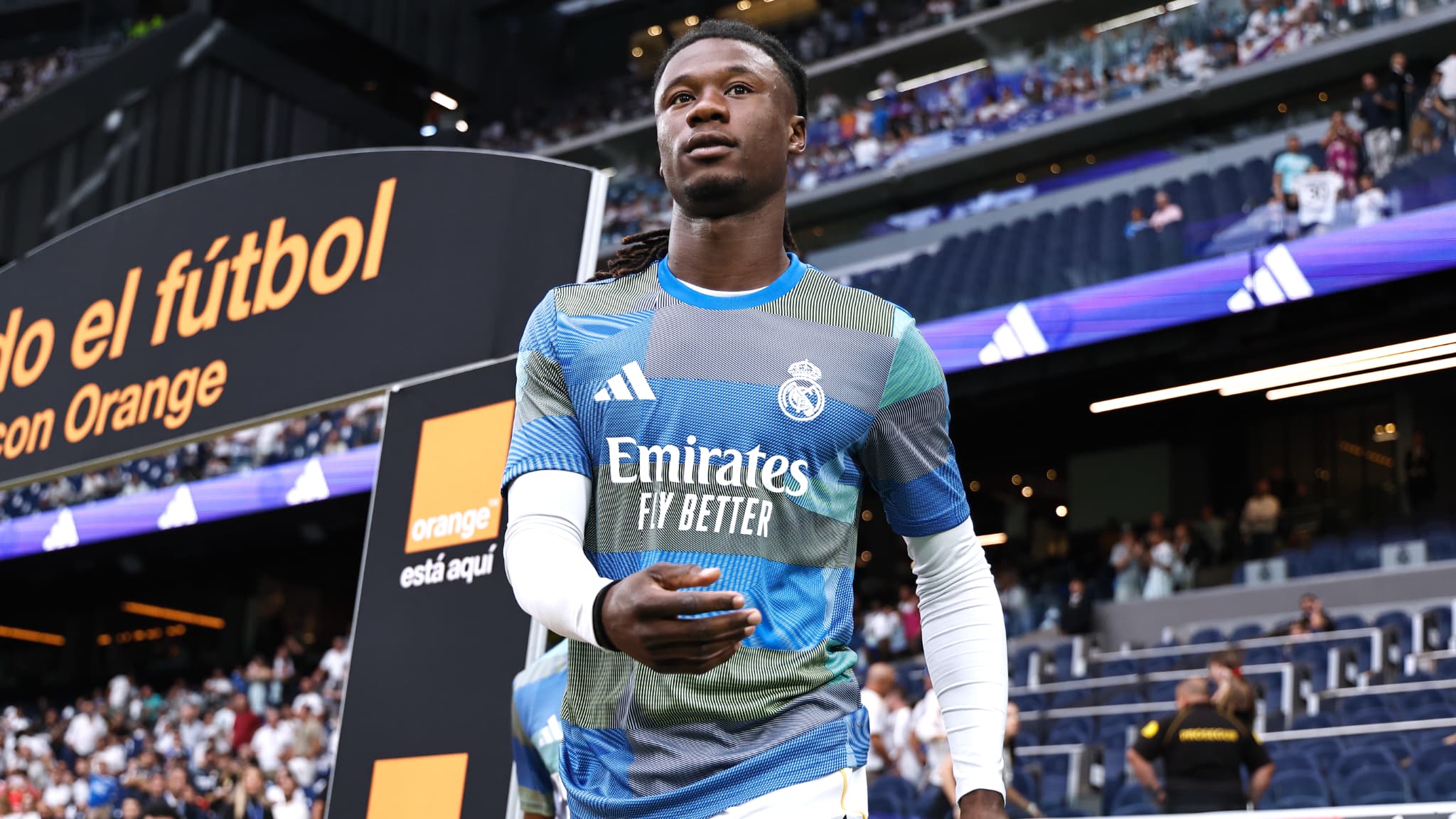 Eduardo Camavinga entrant sur le terrain du Real Madrid, 20 septembre 2025