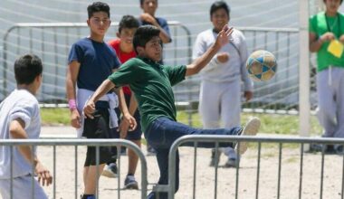 U.S. to offer migrant teens $2,500 if they agree to voluntarily leave the country