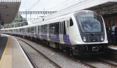 Cable thieves cause chaos for Elizabeth Line and Liverpool Street train passengers - London Evening Standard