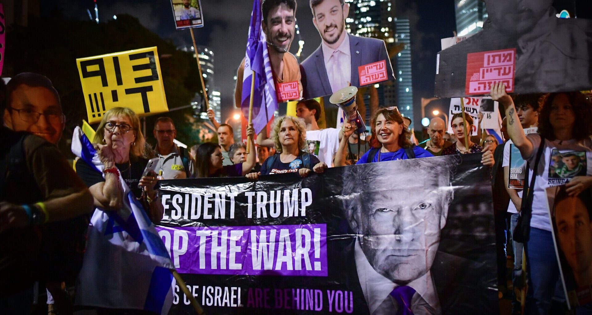 Families urge entire public to join Hostages Square rally as Trump peace plan advances