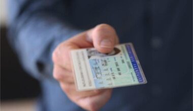 La mention du sexe bientôt effacée des cartes d'identité ? Des députés vont débattre "pour une égalité réelle"