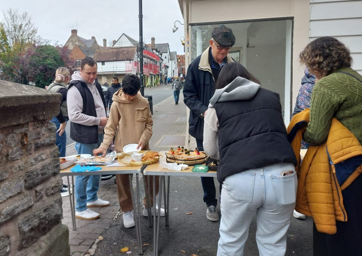 Refugees living in Evesham dole out delightful Middle Eastern dishes