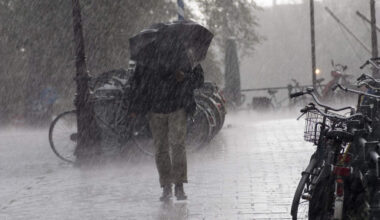 Het zonnige herfstweer van de afgelopen dagen dreigt  bruut te worden verstoord door orkaan Humberto.