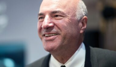 Kevin O'Leary says the best time to start a business is during chaos
