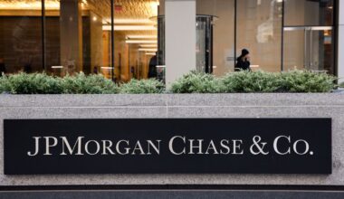 Big Bank Earnings, Fed Speakers, Shutdown Data Delays