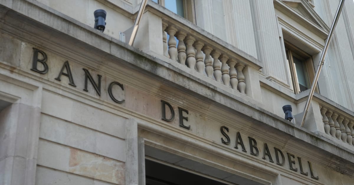 How a banking deal fired up Catalan politics – POLITICO