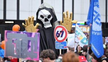EU considers withholding funds from countries that don’t fix pension systems – POLITICO