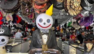 Local costume shop navigating tariffs this Halloween season – NBC 7 San Diego