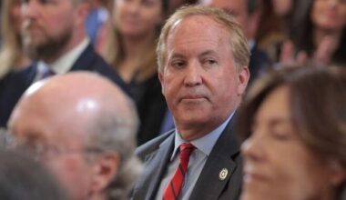 8 More People Arrested in Texas' Anti-Abortion Witch Hunt