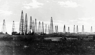 The Informer: SW La. oil production reached 35,000 barrels daily in 1933
