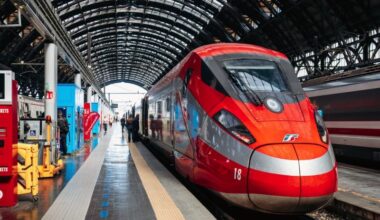 Strikes in Italy to affect air travel, public transport and trains in