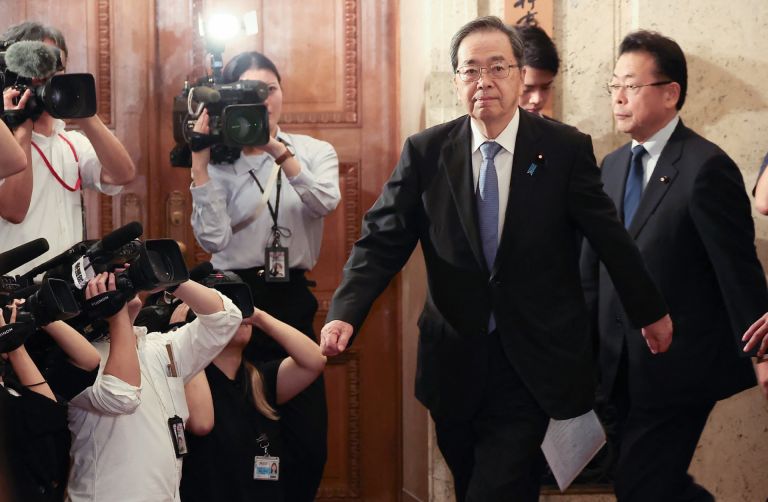 Japan's 26-Year Coalition Government Falls Apart