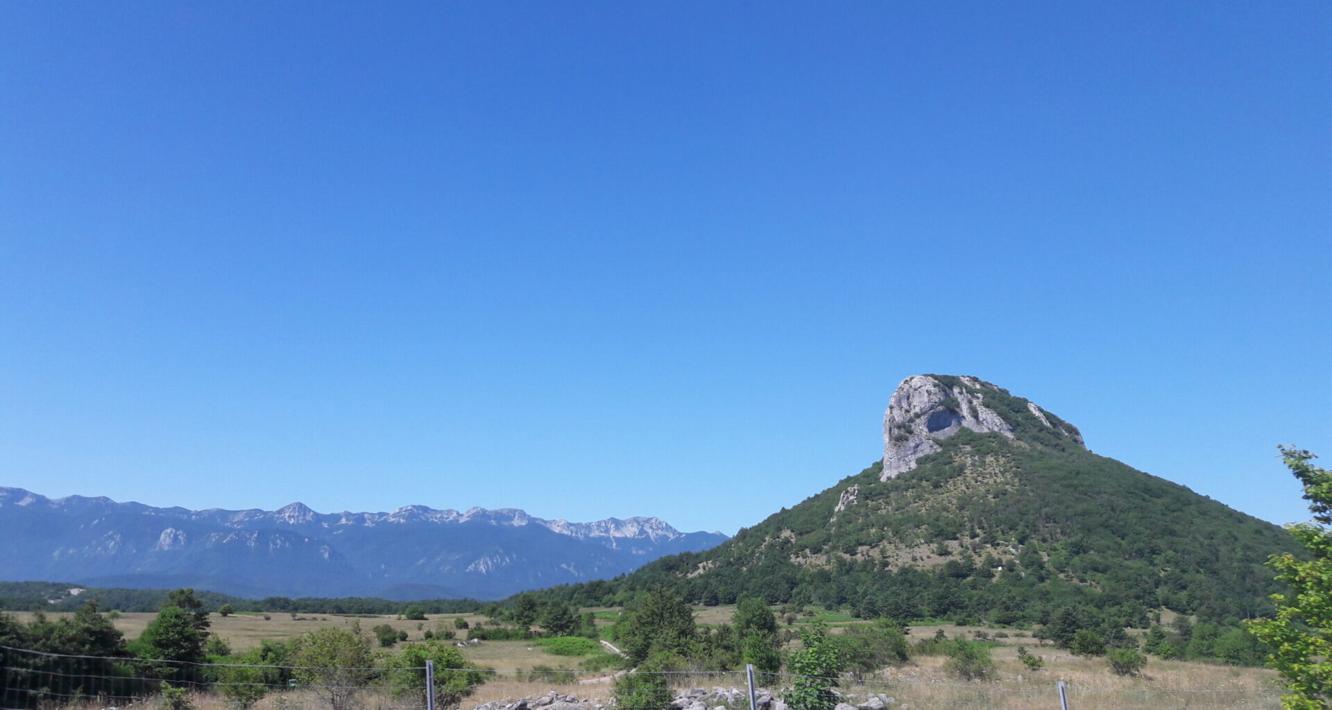 Zir - The Landmark Croatian Mountain Hiding a Secret Lake