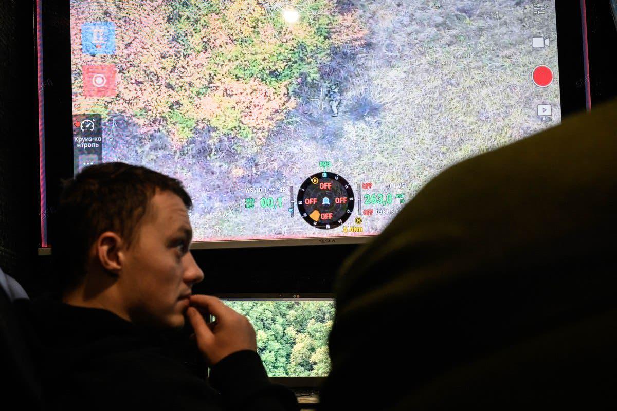 Ukraine war: Pace of Russian advances halves, intelligence shows