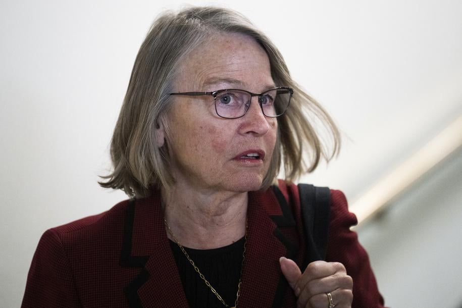 House Republican says she'll hold a town hall 'when hell freezes over' | “You know, I don’t have to hold a town hall so you can come and yell at me,” Miller-Meeks told a meeting of Johnson County Republicans.