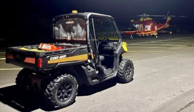 Off-duty lifeguards rescue swimmer in serious condition at Piha Beach