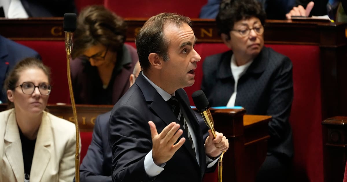 Gouvernement Lecornu II : de la droite au PS, les voix en faveur de la censure se multiplient - Libération