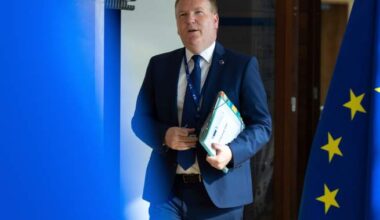 EU official says the bloc won’t ‘lecture’ Canada on tech, AI regulations - National