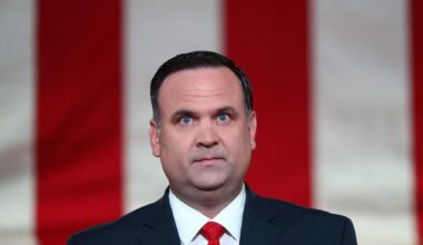 Trump names Dan Scavino to lead White House personnel office