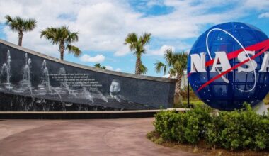 Elon Musk Ally Jared Isaacman Back In Running For NASA Administrator Role Under Trump: Report - Northrop Grumman (NYSE:NOC), Rocket Lab (NASDAQ:RKLB)