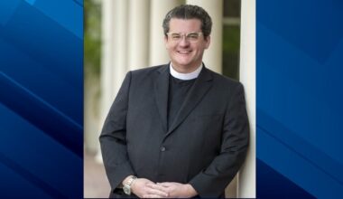 Sarasota priest named to governing board of Anglican embassy to the Vatican