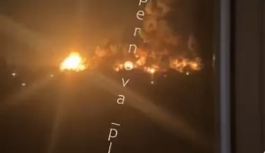 Russian air defense wildly firing around  burning oil depot, Fedosia, Crimea