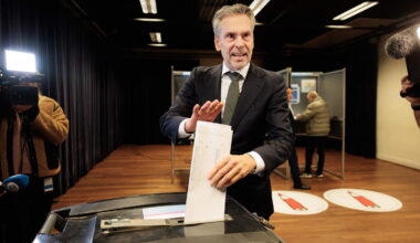 Nederlandse kopstukken brengen stem uit, vertrekkend premier Schoof heeft ontslag aangeboden aan koning