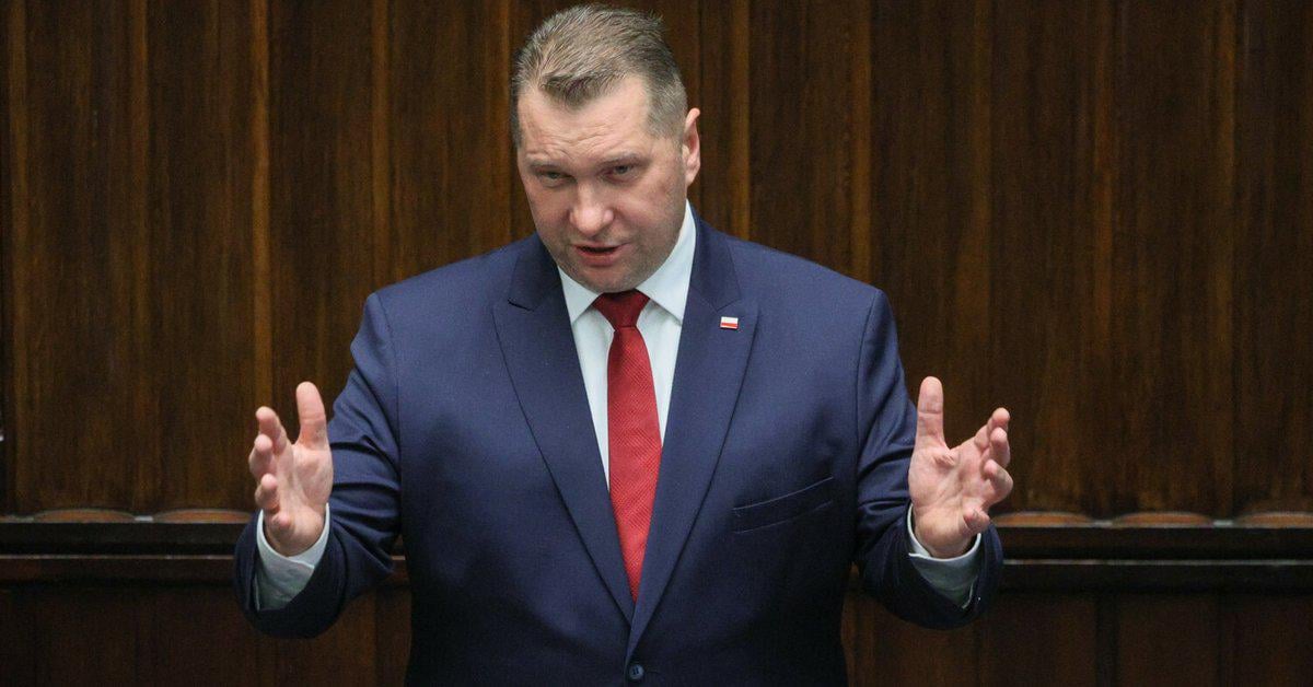 Przemysław Czarnek ostro o ekscesach w sejmowej restauracji. "Wara od naszych posłów!"