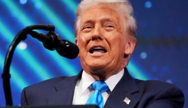 Trump Hit With Devastating All-Time Low Approval Ratings - The president is being punished for failing to improve the economy as promised.