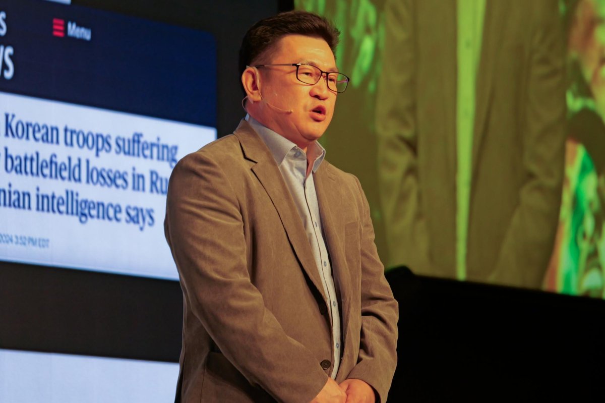 North Korean defectors call for renewed human rights pressure on Pyongyang