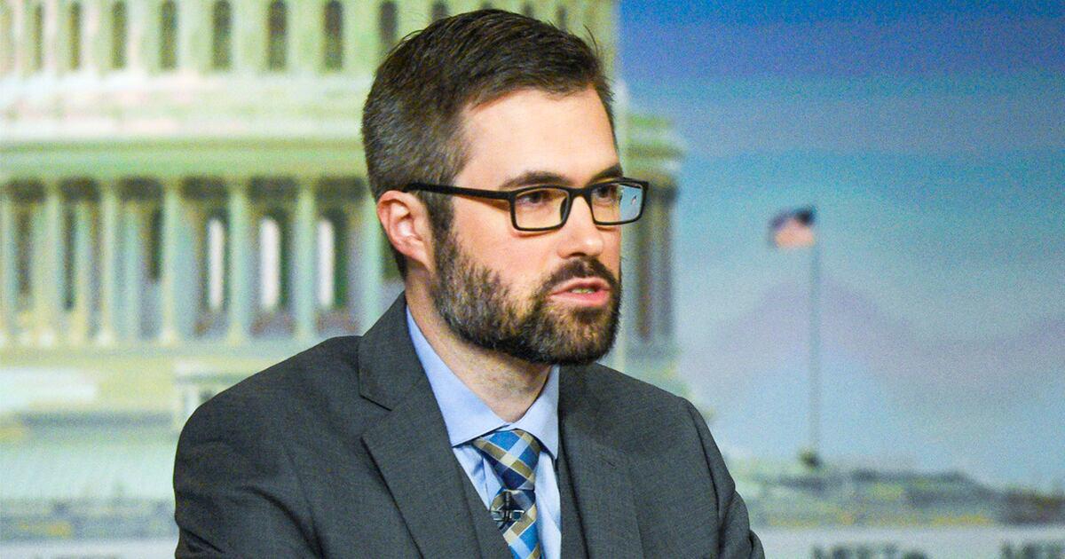 ‘Dr. Antifa’ Professor Blocked From Flying After Trump Roundtable. | A professor who taught classes on antifascism tried to flee to Europe, but his reservation was canceled.