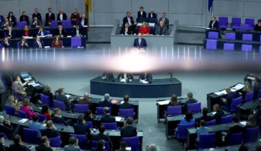 Merz wirft AfD-Politikern Spionage für Russland vor