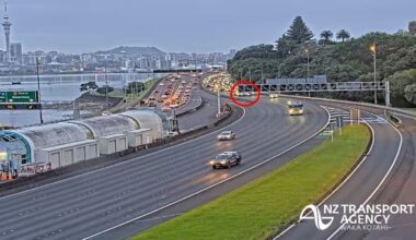Auckland traffic delays after crash on harbour bridge