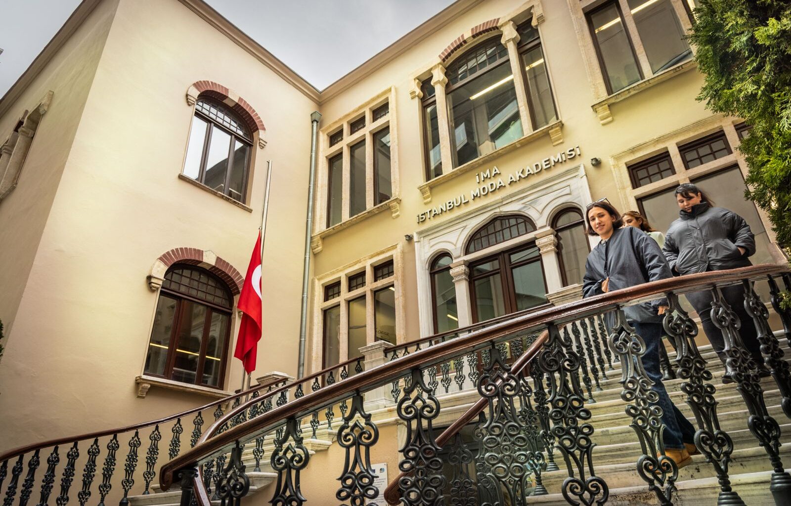 Fashioning a Future: How the EU Helps to Transform Türkiye’s Ready-to-Wear Industry