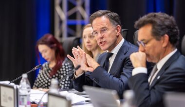 L’AP-OTAN approuve les objectifs en matière d’augmentation des dépenses de défense et le renforcement du soutien à l’Ukraine