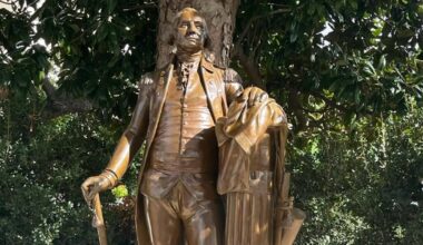 White House adds a George Washington statue to the Rose Garden