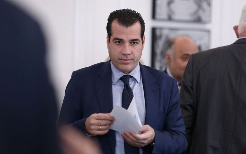 Migration Ministry signs new agreement to cut costs on asylum seekers services